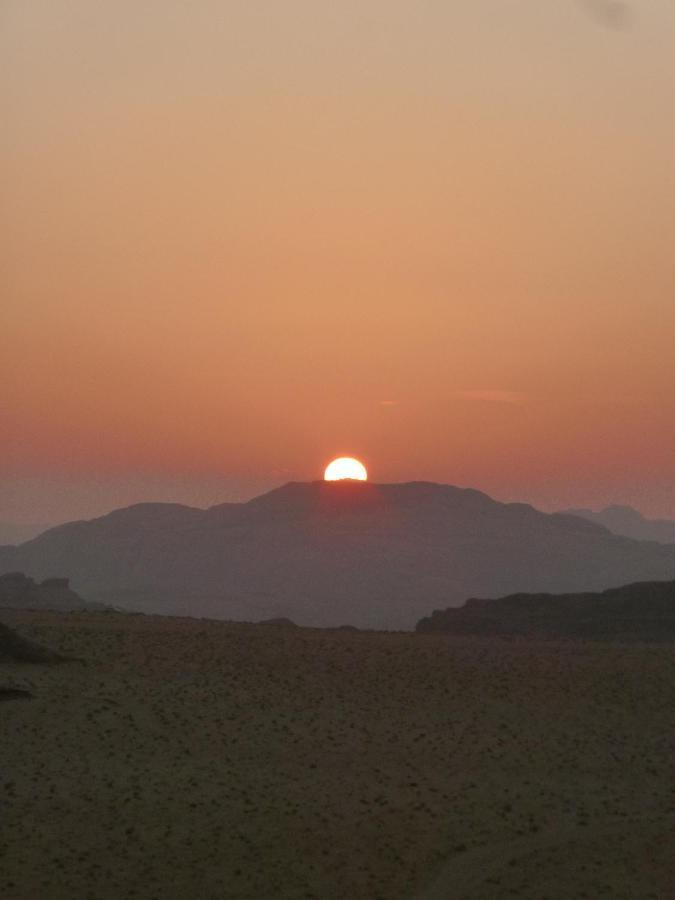 Hotel Sunrise Camp Wadi Rum Zewnętrze zdjęcie